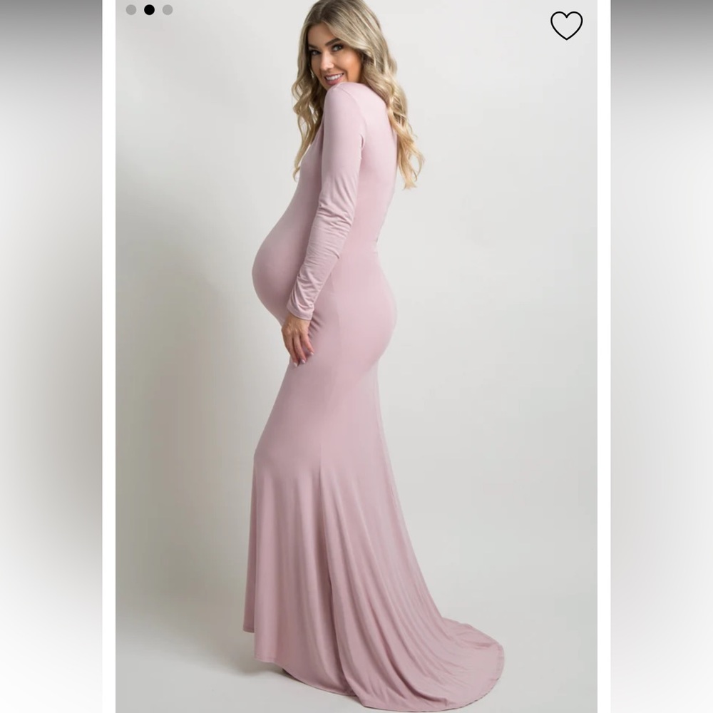 NWT - PinkBlushMaternity Pink Long Sleeve Photoshoot Maternity Gown/Dress